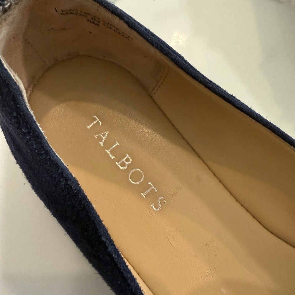 Talbots Navy Suede Leather Loafer Flats Womens 8M 3D Flower Pointed Toe Office - Picture 8 of 10